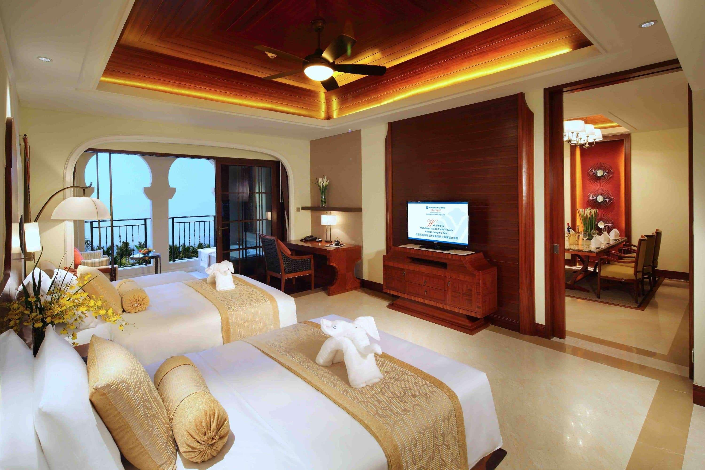 Wyndham Grand Plaza Royale Hainan Longmu Bay Ledong Exterior foto